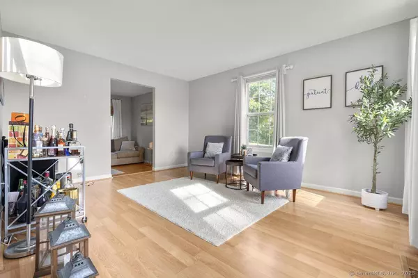 243 Stonefence Road, Naugatuck, CT 06770