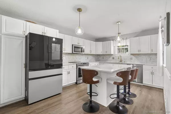 243 Stonefence Road, Naugatuck, CT 06770