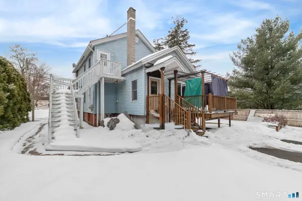 25 High Street, Windsor, CT 06095