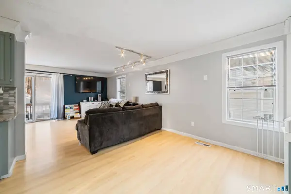 1159 Highland Avenue #15B, Waterbury, CT 06708