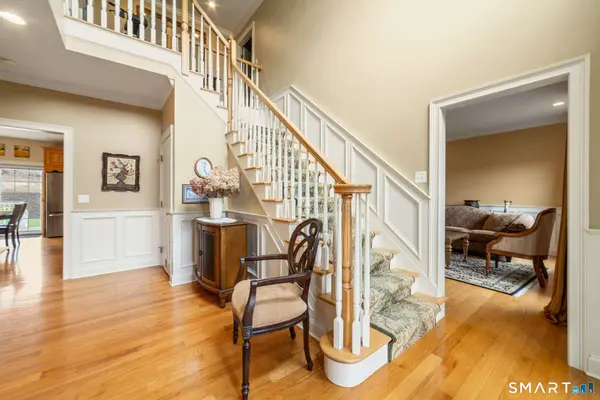 33 Watch Hill Road, Berlin, CT 06037