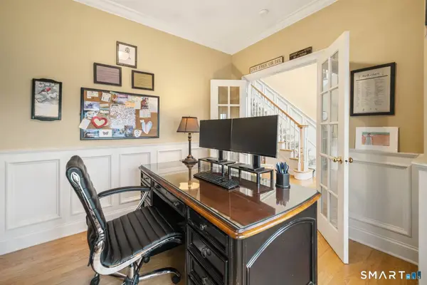 33 Watch Hill Road, Berlin, CT 06037