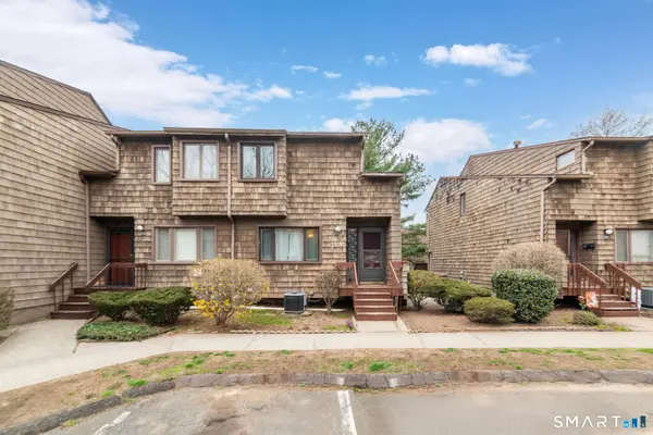 21 Towne House Road #21, Hamden, CT 06514