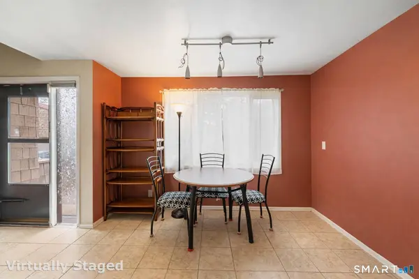 21 Towne House Road #21, Hamden, CT 06514