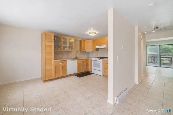 21 Towne House Road #21, Hamden, CT 06514