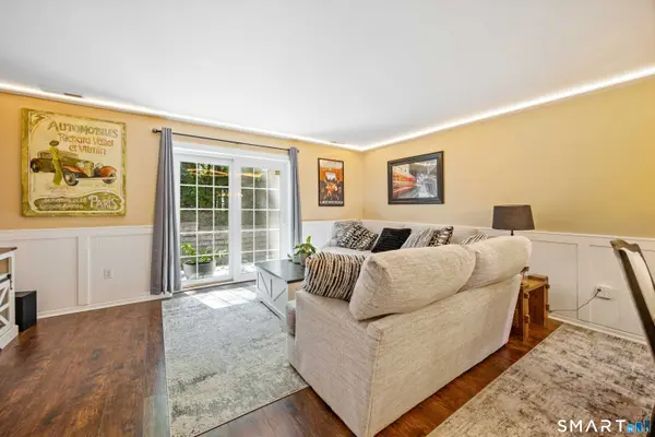 13 Woodhill Road #13, Milford, CT 06461