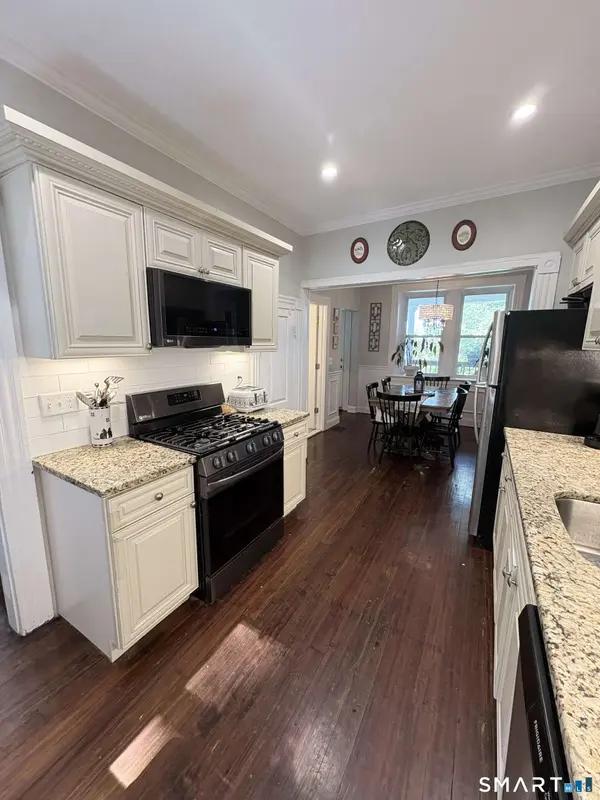 89 Hillside Avenue, Shelton, CT 06484