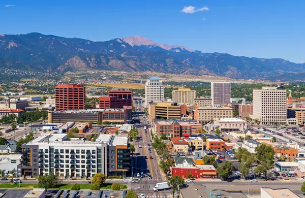 Best Neighborhoods for Appreciation In Colorado Springs Right Now