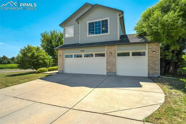 5337 Hawk Springs DR, Colorado Springs, CO 80923