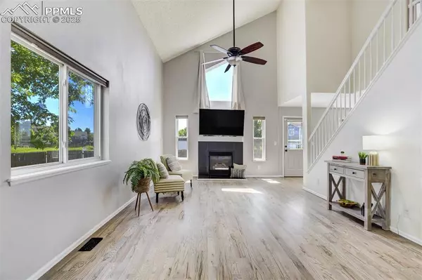 5337 Hawk Springs DR, Colorado Springs, CO 80923