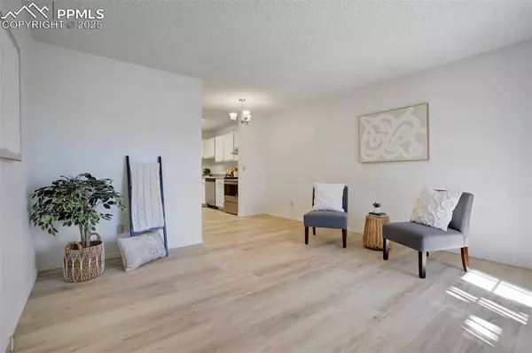 6254 Village LN, Colorado Springs, CO 80918