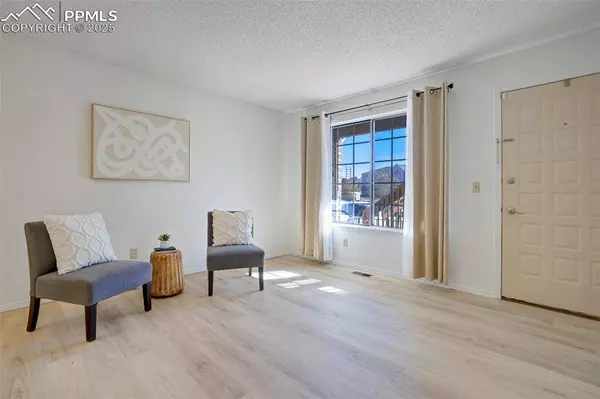 6254 Village LN, Colorado Springs, CO 80918