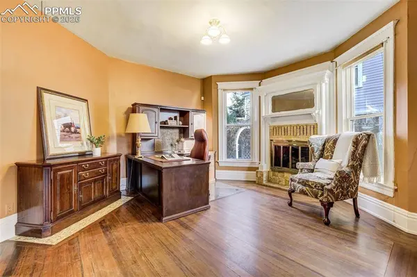 1805 N Tejon ST, Colorado Springs, CO 80907