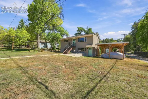 215 N 14th Street, Colorado Springs, CO 80904