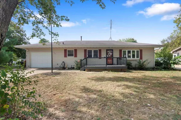 518 N Winsted Street, Spring Green, WI 53588