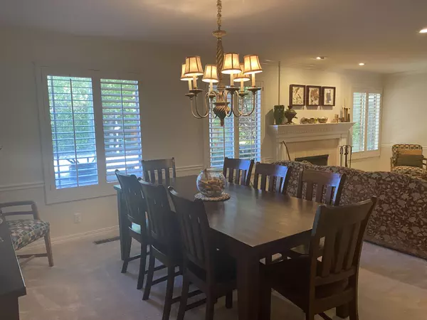 15825 Edmund Dr, Los Gatos, CA 95032-3724