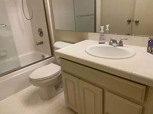 5703 Makati Cir, San Jose, CA 95123-6204