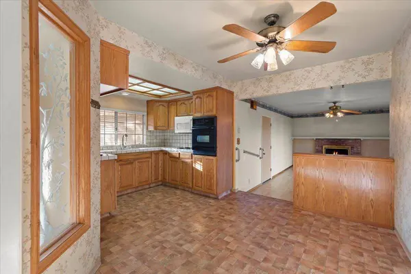 411 Radcliffe DR, Santa Clara, CA 95051