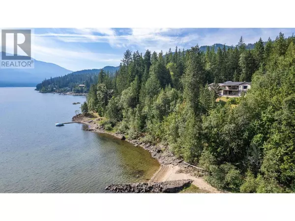 15730 PETERS Road, Crawford Bay, BC V0B1E0