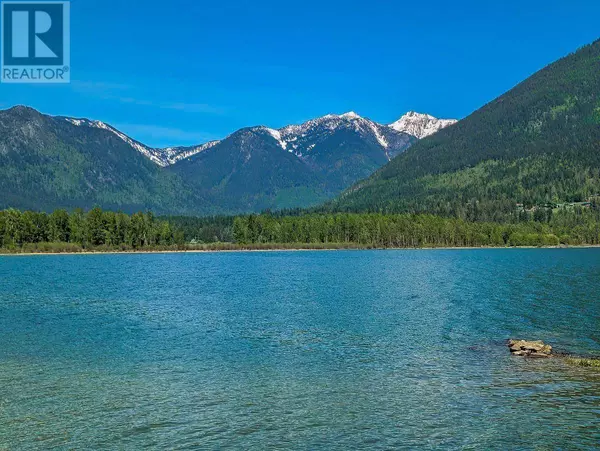 Lot 25 FISH HAWK BAY Road, Crawford Bay, BC V0B1E0