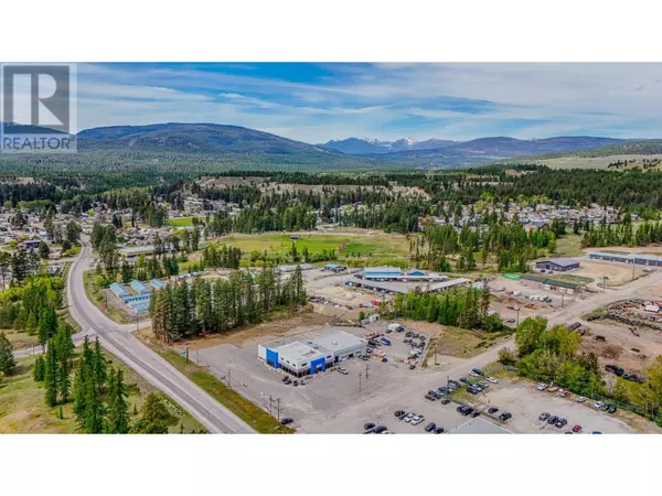 1142 304TH Street, Marysville, BC V1A3H6