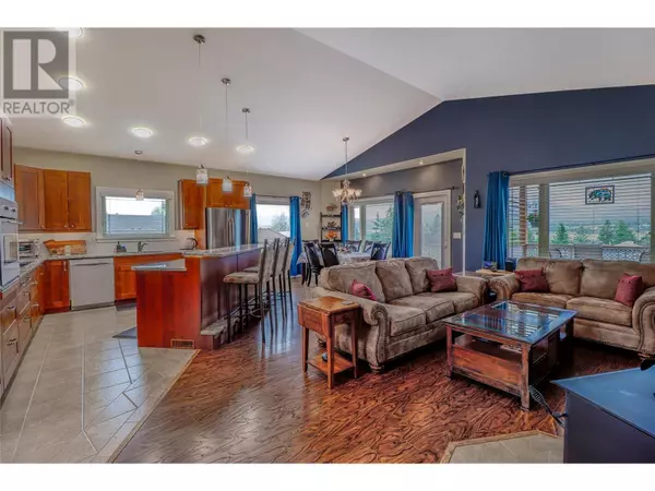 3317 MT FISHER Drive, Cranbrook, BC V1C6N6