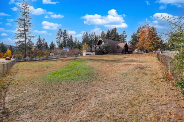 1315 Jim Smith Lake Rd, East Kootenay, BC V1C