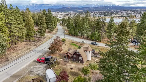 1315 Jim Smith Lake Rd, East Kootenay, BC V1C