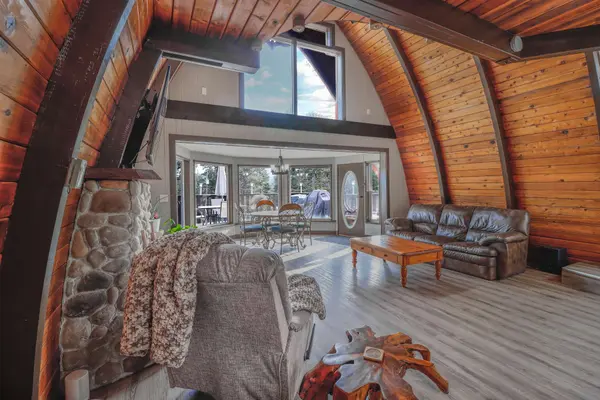 1315 Jim Smith Lake Rd, East Kootenay, BC V1C