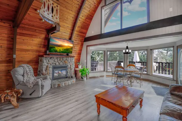 1315 Jim Smith Lake Rd, East Kootenay, BC V1C