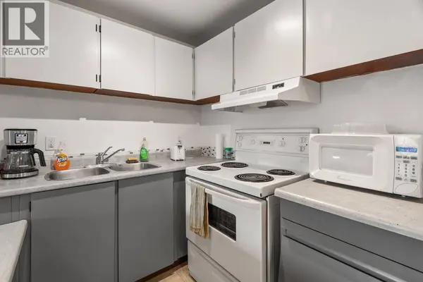 152 SPRUCE AVE #203, Sparwood, BC V0B2G1