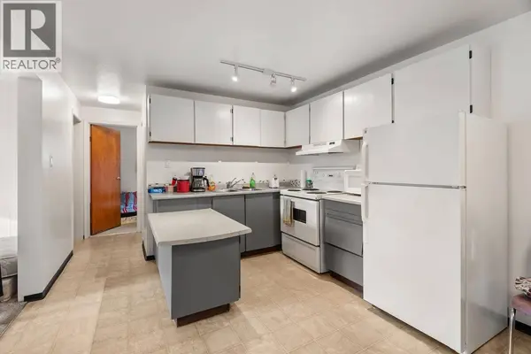 152 SPRUCE AVE #203, Sparwood, BC V0B2G1