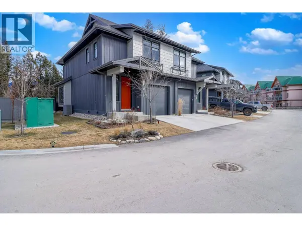 703 15A CRES #15, Invermere, BC V0A1K0
