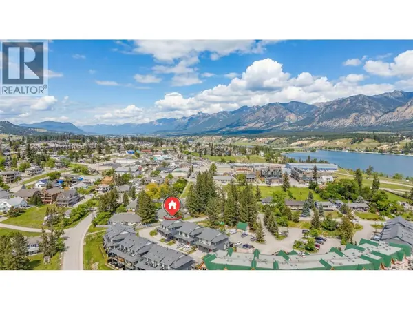 703 15A CRES #15, Invermere, BC V0A1K0