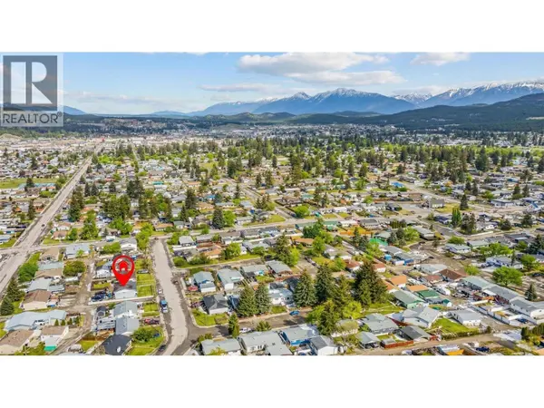 1121 8 Avenue S, Cranbrook, BC V1C5J6
