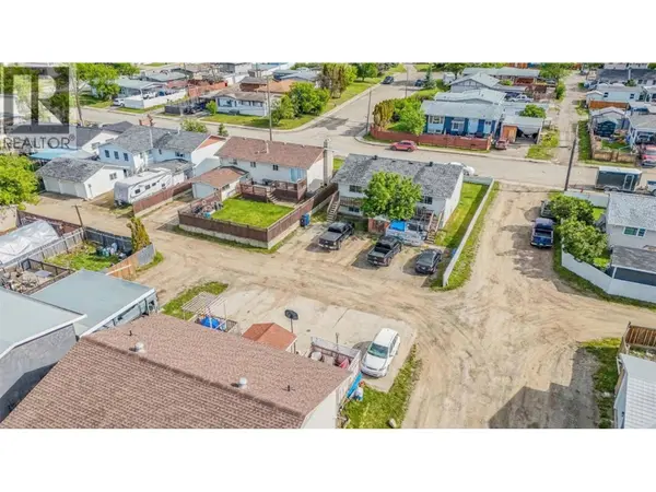 1121 8 Avenue S, Cranbrook, BC V1C5J6