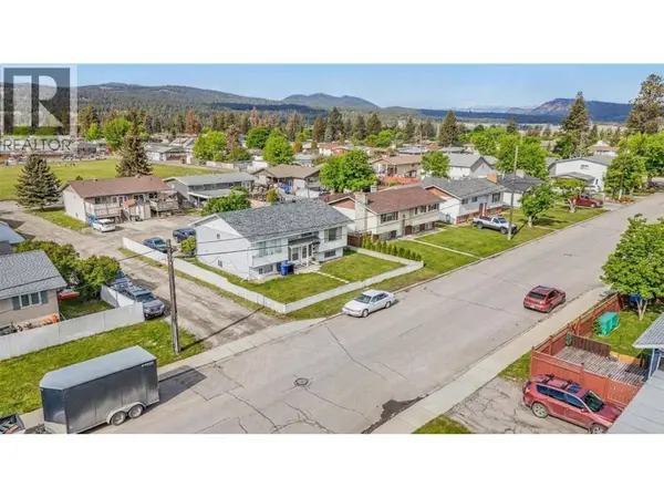 1121 8 Avenue S, Cranbrook, BC V1C5J6