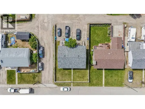 1121 8 Avenue S, Cranbrook, BC V1C5J6