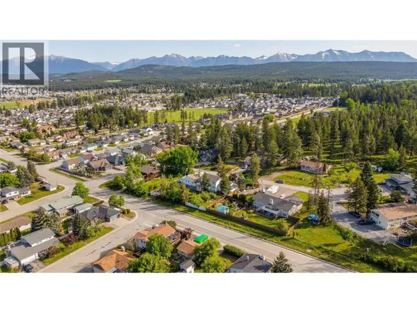 1715 15TH Avenue S, Cranbrook, BC V1C4N5