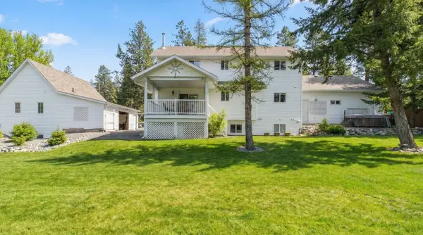 1715 15th Ave S, Cranbrook, BC V1C 4N5