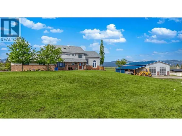 9617 CLEARVIEW Road, Cranbrook, BC V1C7E2