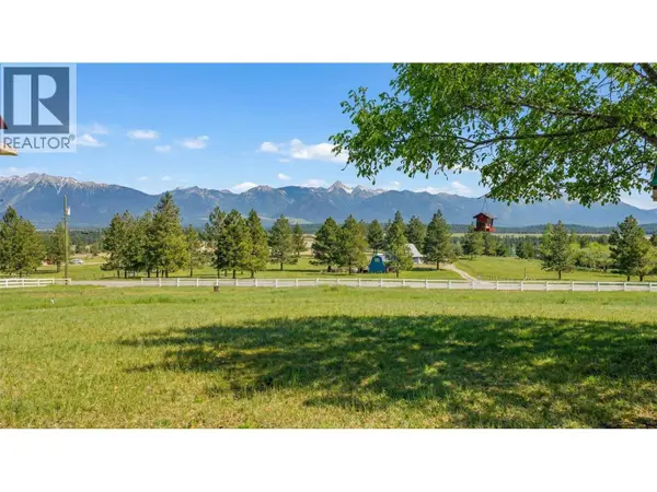 9617 CLEARVIEW Road, Cranbrook, BC V1C7E2