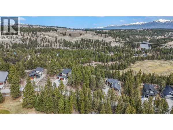 132 PLATEAU Place, Cranbrook, BC V1C0C6