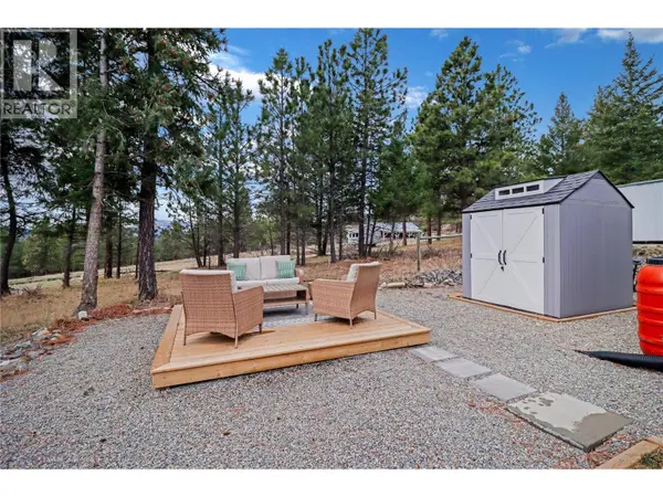 1008 STEEPLEVIEW Drive NW, Cranbrook, BC V1C5L3