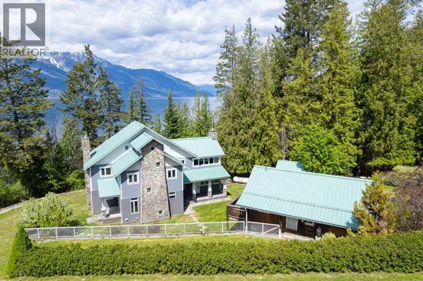 12035 3A Highway, Boswell, BC V0B1A3