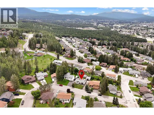 1708 MT NELSON Crescent, Cranbrook, BC V1C5T7