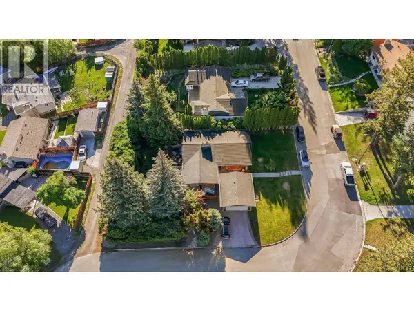 712 17 Avenue, Cranbrook, BC V1C3B7