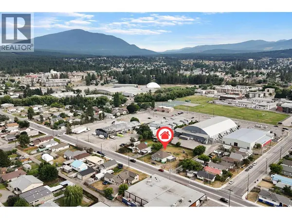 1415 4 Street N, Cranbrook, BC V1C3L6