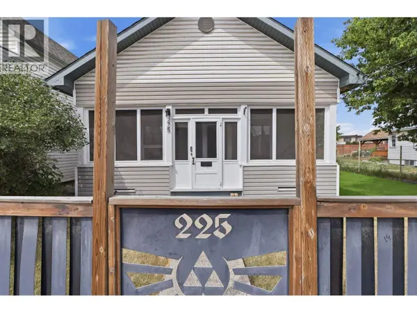 225 14 Avenue N, Cranbrook, BC V1C3W3