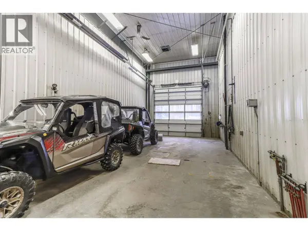 1142 304TH Street, Marysville, BC V1A3H6